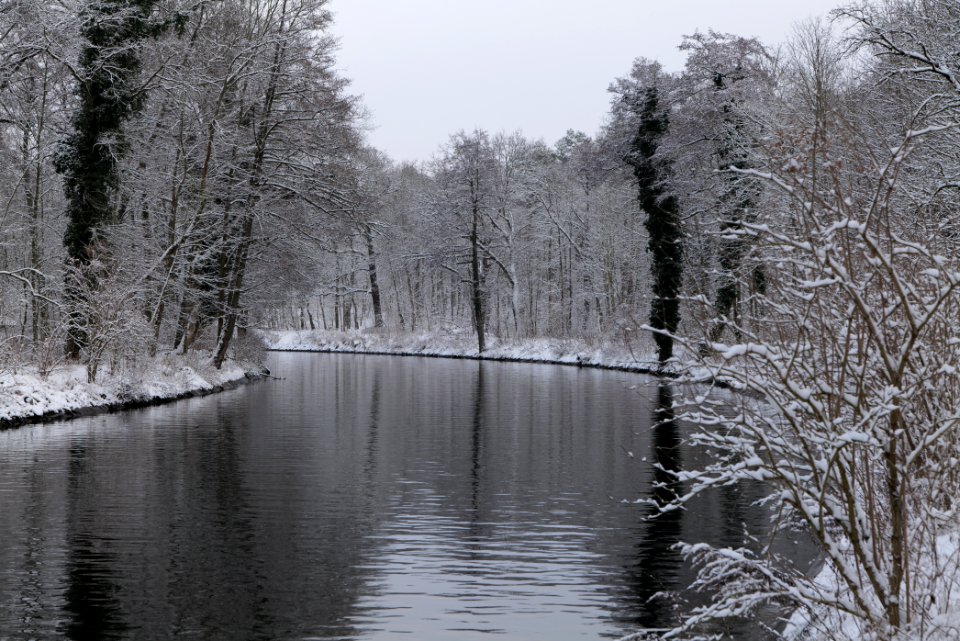 Griebnitzkanal with snow 2021-01-30 06