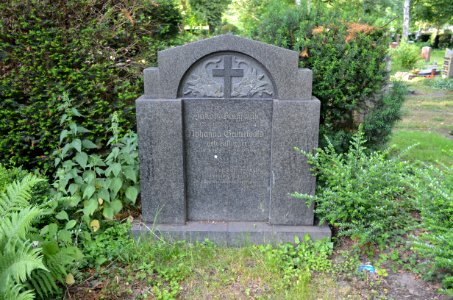Griesheim, Friedhof, Grab H 5 Grünewald