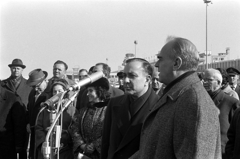 Griekse Minister President Caramanlis en Griekse Minister van Buitenlandse Zaken, Bestanddeelnr 914-8763