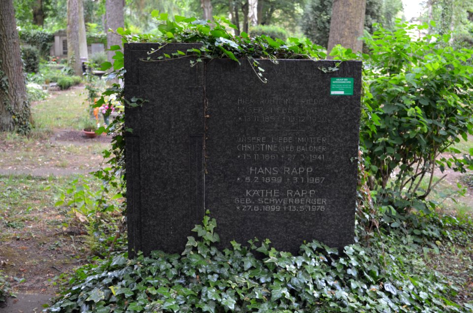 Griesheim, Friedhof, Grab E 149 Böhne