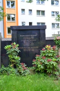 Griesheim, Friedhof, Grab C 157-158 Bernd