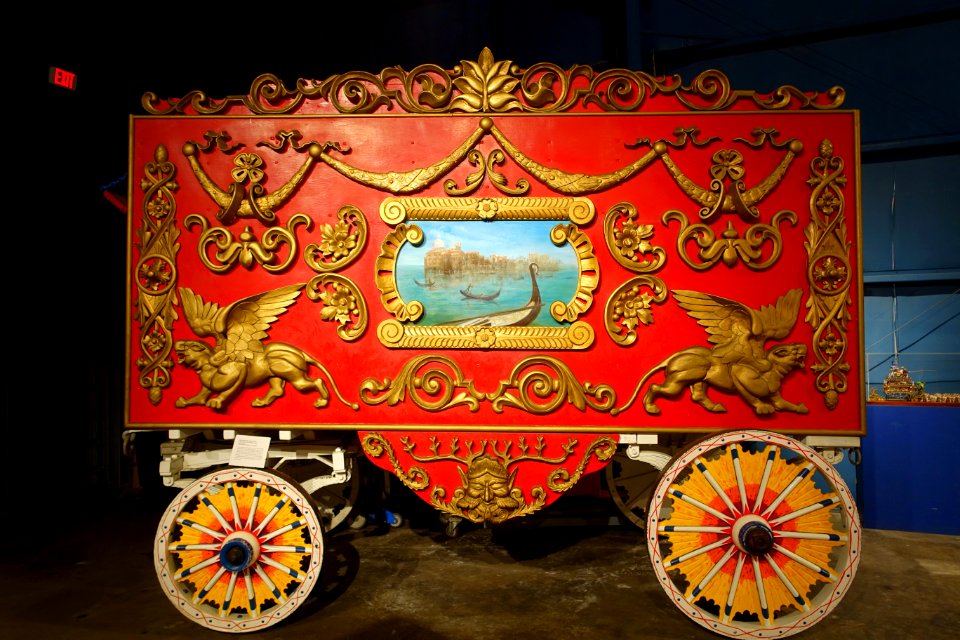 Griffin wagon, replica after Moeller Bros. Wagon Works, 1902, wood and iron - Circus Museum - John and Mable Ringling Museum of Art - Sarasota, FL - DSC00411
