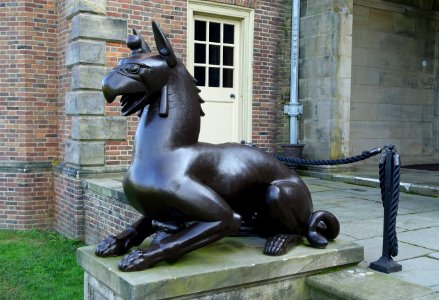 Griffin by Paul Manship, one of a pair, 1928 - Great House - Castle Hill on the Crane Estate - Ipswich, Massachusetts - DSC06362