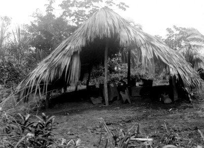 Gravhus. San Blas. Panama - SMVK - 004455