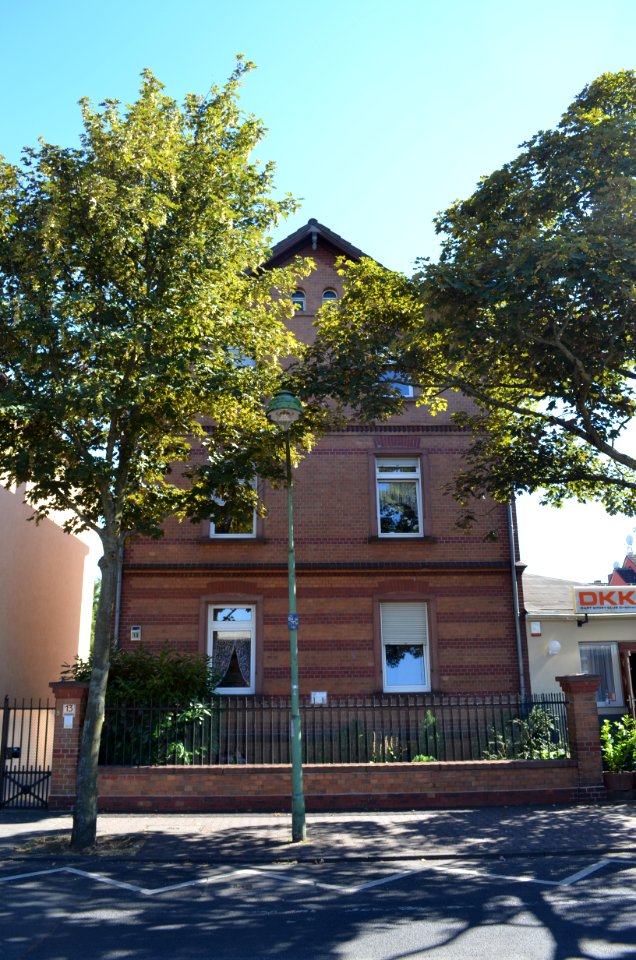 Griesheim, Autogenstraße 13