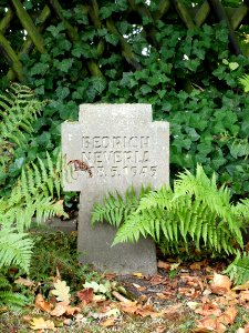 Gravestone Bedrich Neverla