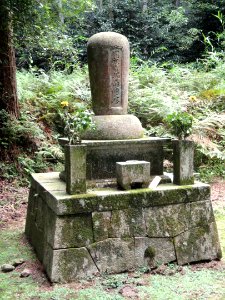 Graveyard - Homyoin Temple - Otsu, Shiga - DSC07594