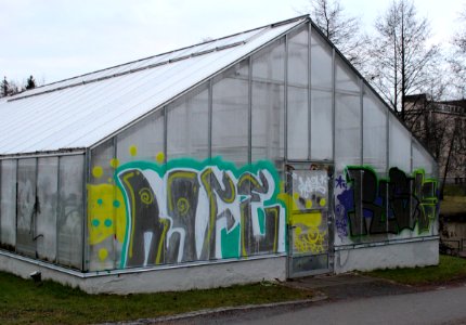 Greenhouse Hupisaaret Oulu 20121125 01