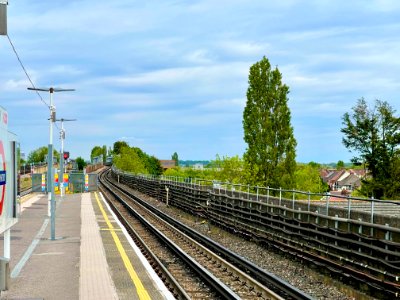 Greenford westbound Central line platform, 2021 photo