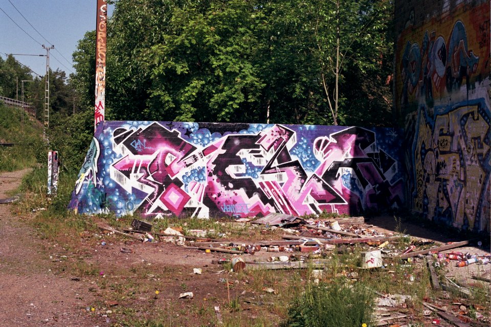 Graffiti at Kolkos, Tampere Jun2011 001