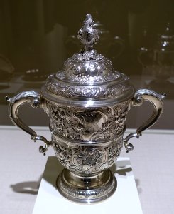 Grace cup commemorating William Pepperrell's leadership in the Siege of Louisbourg (1745), by John Wirgman, England, 1749, silver - Portland Museum of Art - Portland, Maine - DSC04402