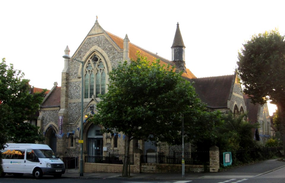 Grace Eyre Foundation (former United Methodist Church), Old Shoreham Road, Hove (August 2016) (3)