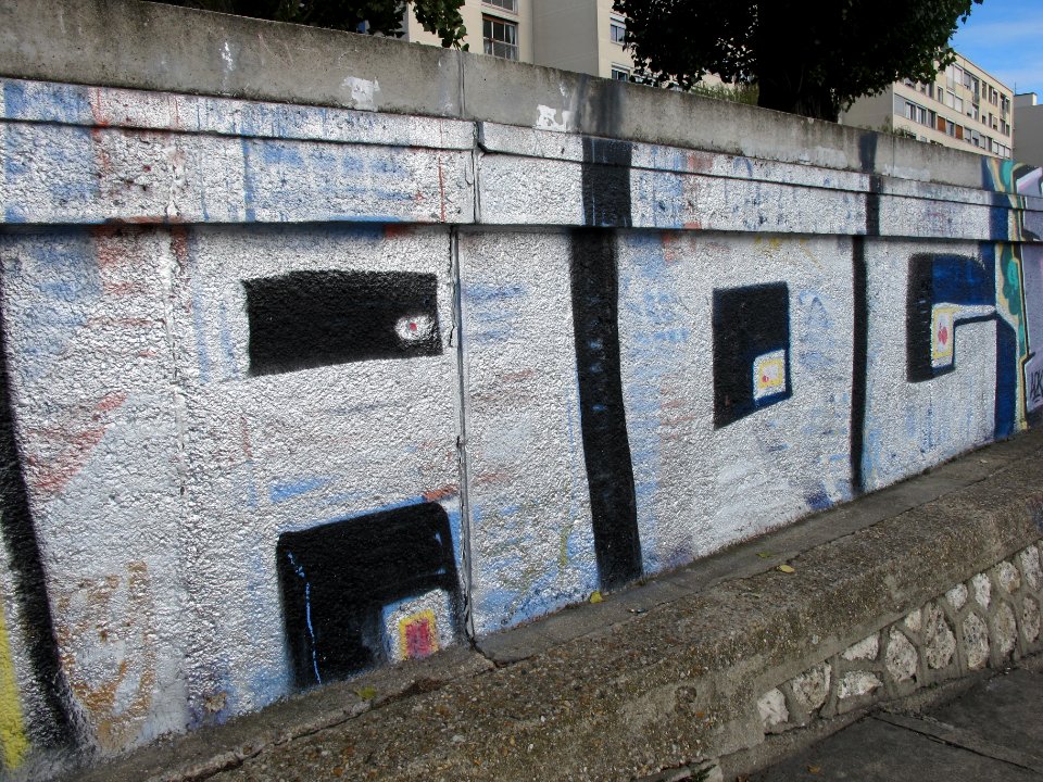 Graffiti à CourbevoieIMG 3381 22