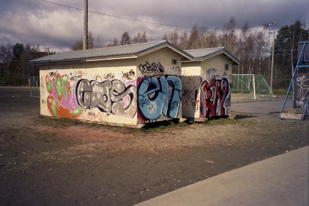 Graffiti in Oulu May2008 002 photo