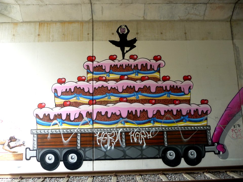 Graffiti on Nordbahntrasse in Wuppertal 03