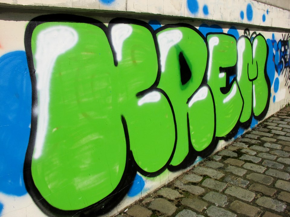 Graffiti à CourbevoieIMG 3381 07