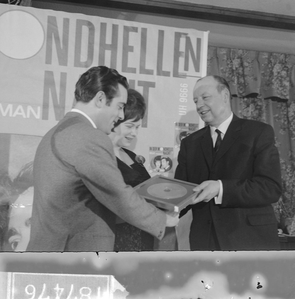 Gouden plaat voor Gert Timmerman en Hermien, Bestanddeelnr 918-7476