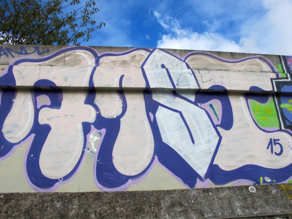 Graffiti à CourbevoieIMG 3381 14