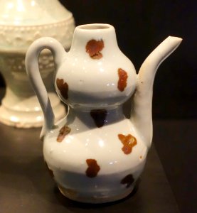 Gourd-shaped jug qingbai, China, Yuan dynasty, 1279-1368 AD, porcelain - Östasiatiska museet, Stockholm - DSC09457