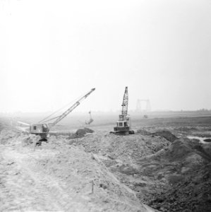 Graafwerkzaamheden bij Barendrecht, bouwput voor tunnel onder de Oude Maas, Bestanddeelnr 919-3271