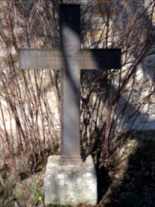 Grabkreuz auf dem Friedhof von Großhettstedt 2