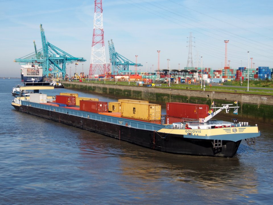 Goudvis (ship, 2010), ENI 06105081, Port of Antwerp pic2
