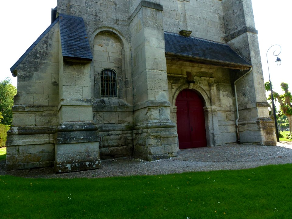 Goupillières (Eure, Fr) église Notre-Dame, base de la tour