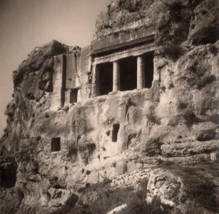 Grab der Bnei Hazir 1960 photo