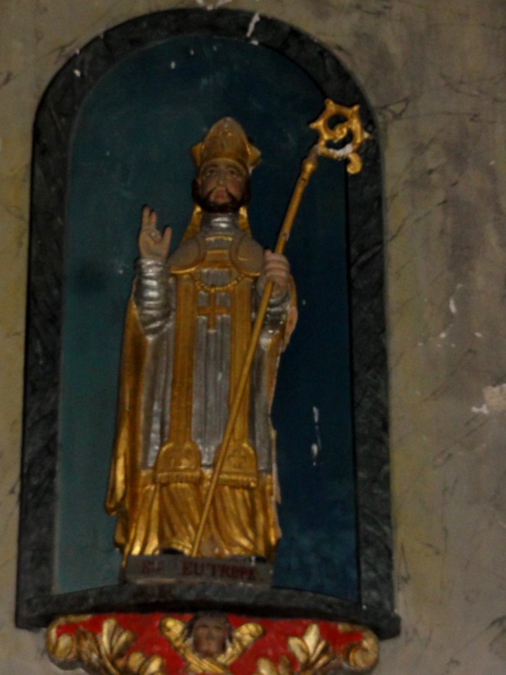 Gouttières (Puy-de-Dôme) église, statue Saint Eutrope