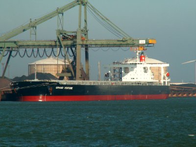 Grand Venture IMO 9346342, Mississippi harbour, Port of Rotterdam, Holland 25-Feb-2006