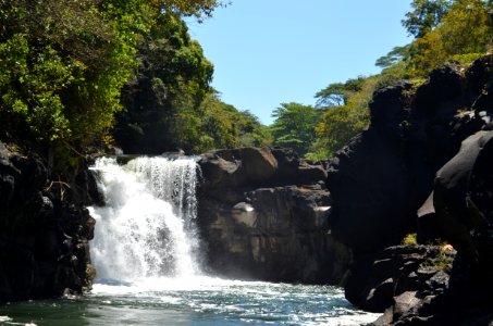 Grand River South East, Waterfalls