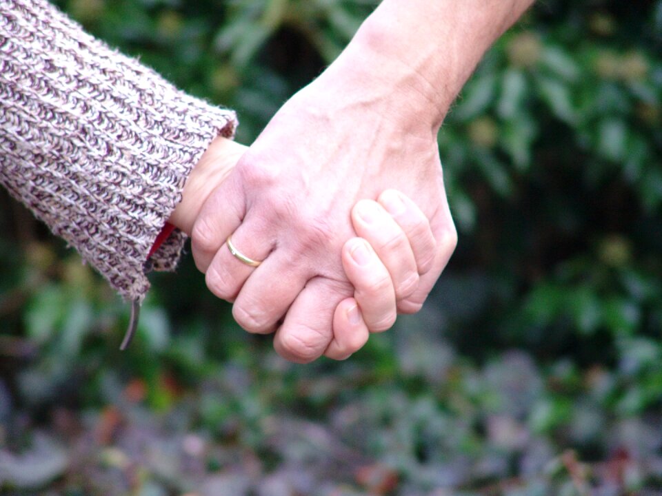 Hands keep partnership