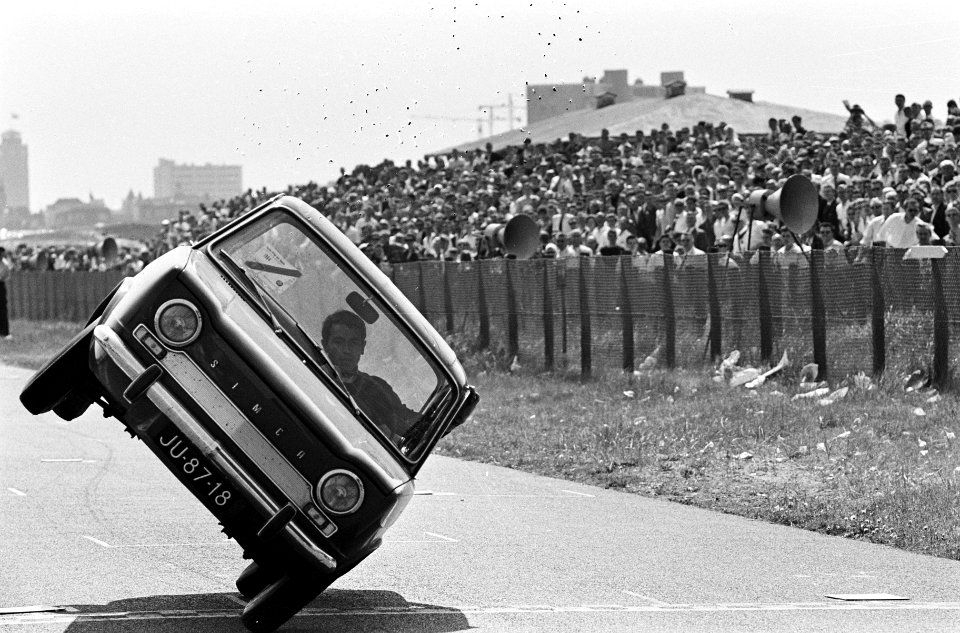 Grand Prix van Nederland, het rennersveld stuntrijden Simca, Bestanddeelnr 916-4703
