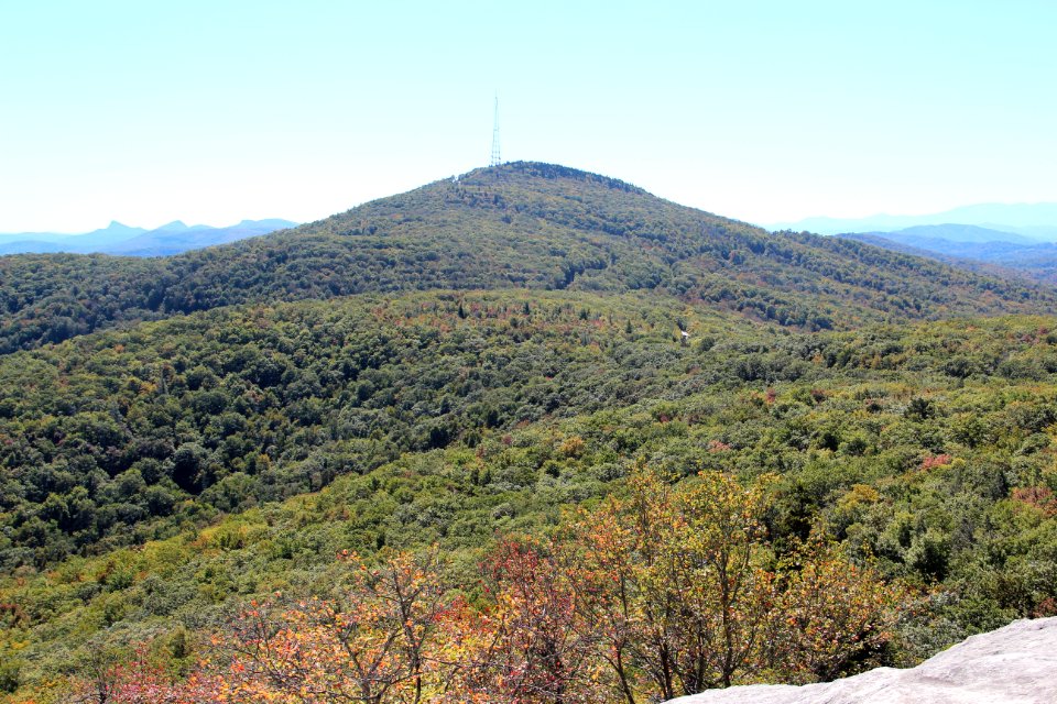 Grandmother Mountain from Beacon Heights, Oct 2016 2