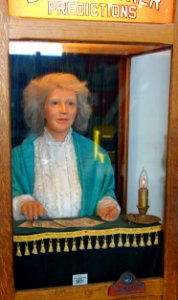 Grandmother Predictions - Musée Mécanique - San Francisco, CA - DSC02900