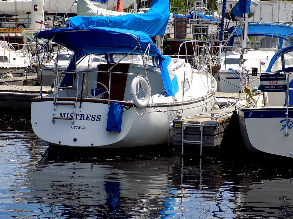 Grampian 30 sailboat Mistress 2854