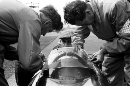 Grand Prix te Zandvoort Voor de start, Bestanddeelnr 915-2890