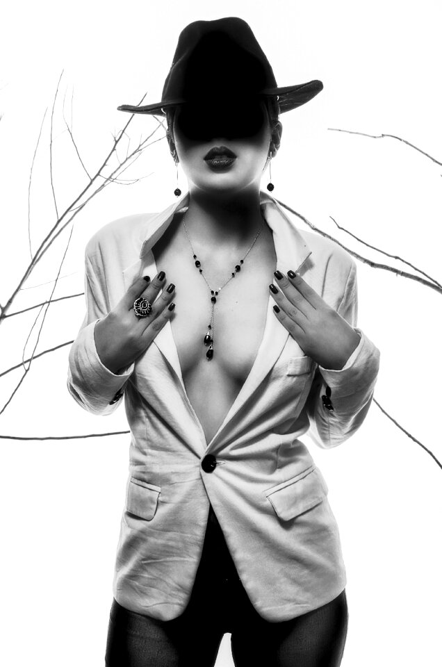 Female jewels sexy