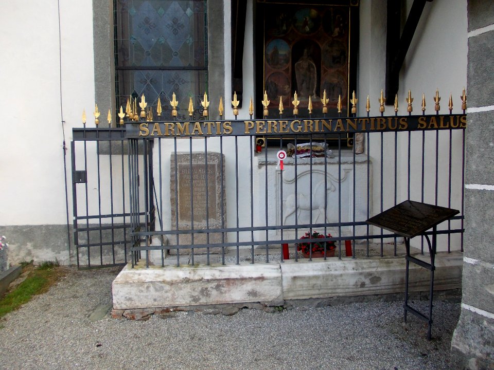 Grave of Boleslaus II of Poland 01