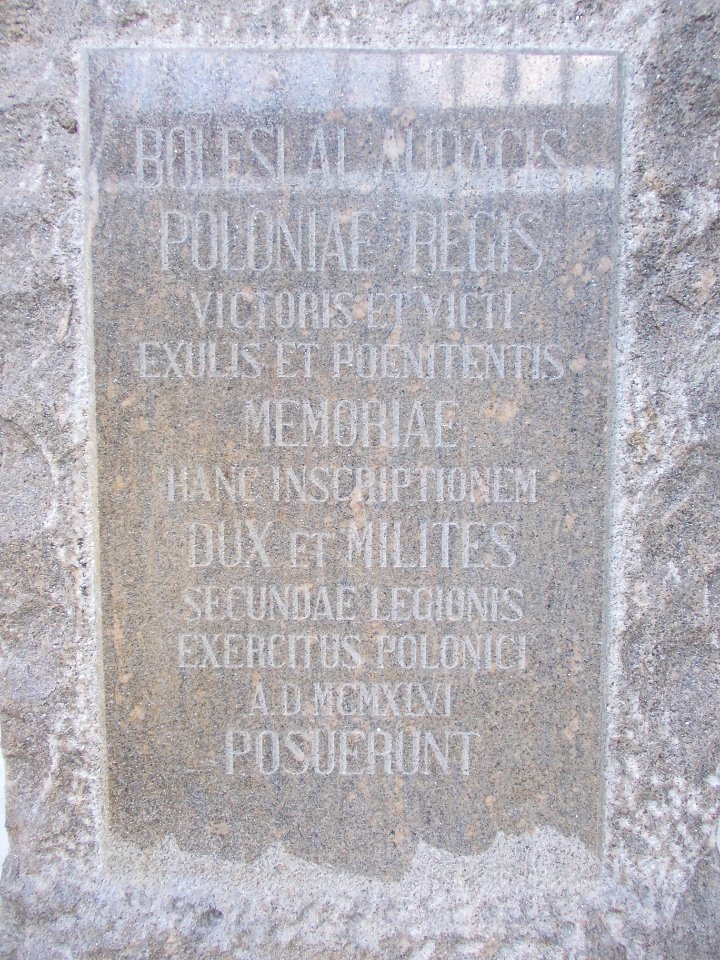 Grave of Boleslaus II of Poland 04