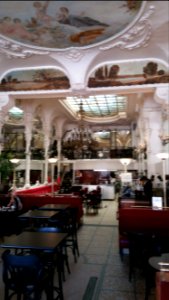 Grand café de Moulins salle du rez-de-chaussée avril 2017
