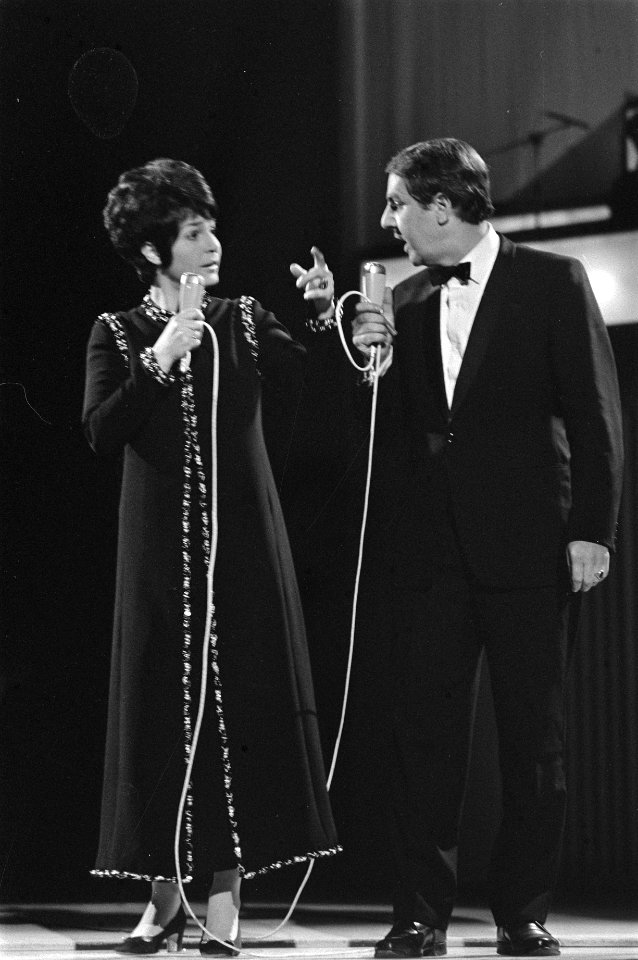 Grand Gala du Disque in RAI Amsterdam. Mies Bouwman en Willem Duys, Bestanddeelnr 923-3018