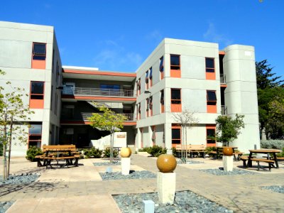 Graduate School of Operational and Information Sciences - Naval Postgraduate School - DSC06816