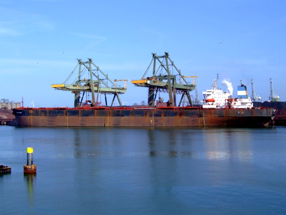 Grand Mirsinidi - IMO 9031272 p02, Mississippi harbour, Port of Rotterdam, Holland 20-May-2007