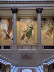 Grand Staircase, Carnegie Museum, Pittsburgh, 2019-12-11, 03