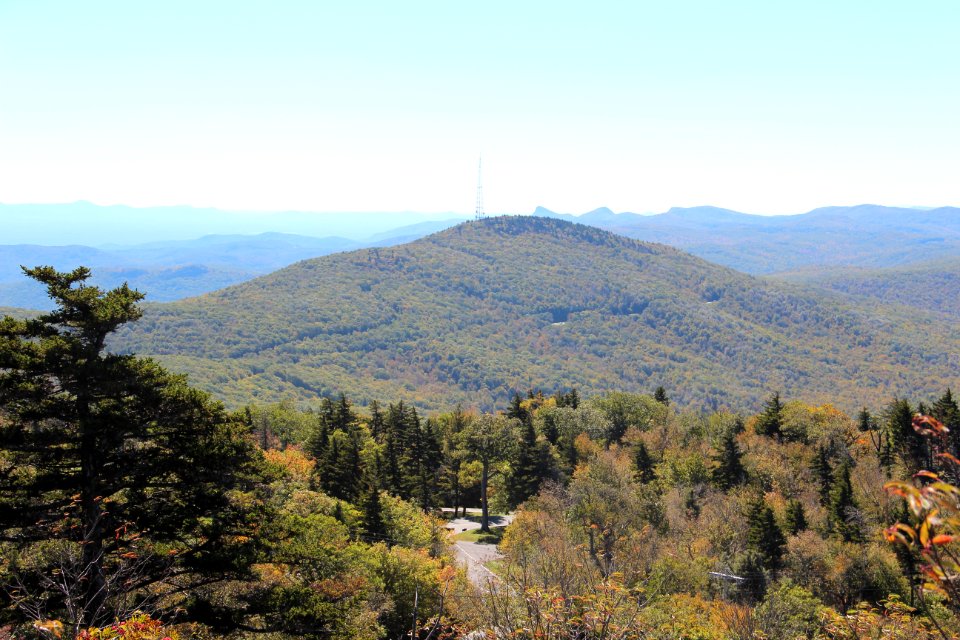Grandmother Mountain from Grandfather Mtn, Oct 2016 2