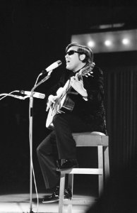 Grand Gala du Disque in RAI Amsterdam. Jose Feliciano, Bestanddeelnr 923-3028