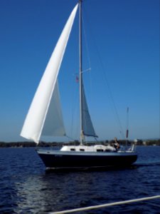 Grampian 28 sailboat Mardi Gras II 1198