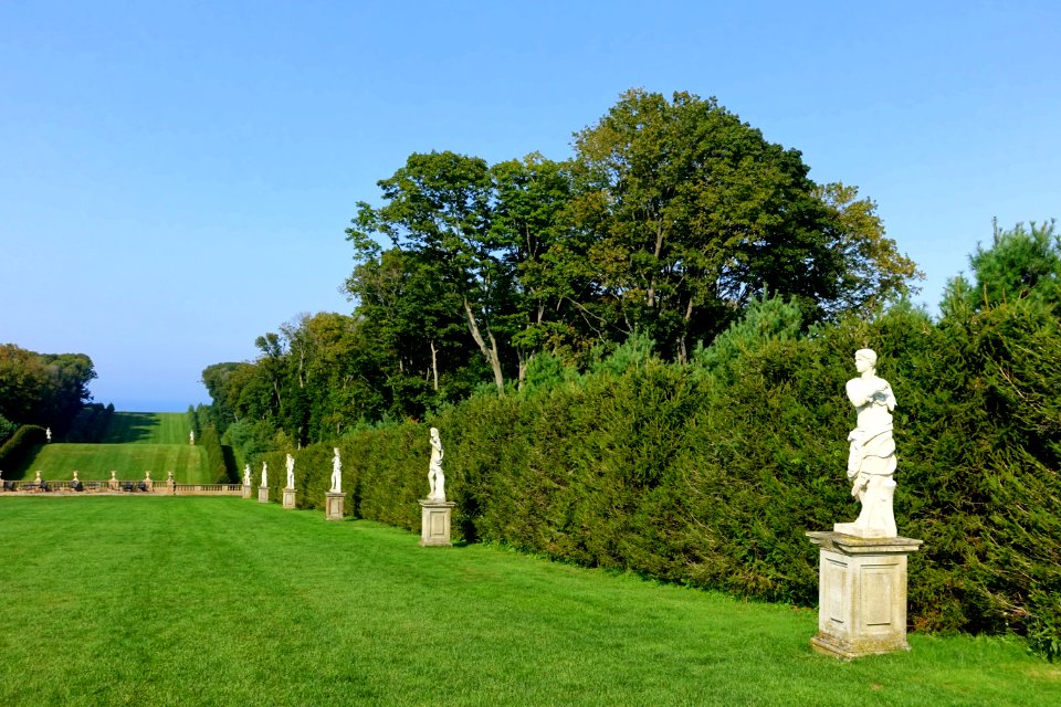 Grand Allée - Castle Hill on the Crane Estate - Ipswich, Massachusetts, USA - DSC06367