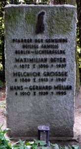 Grabstein.Maximilian.Beyer